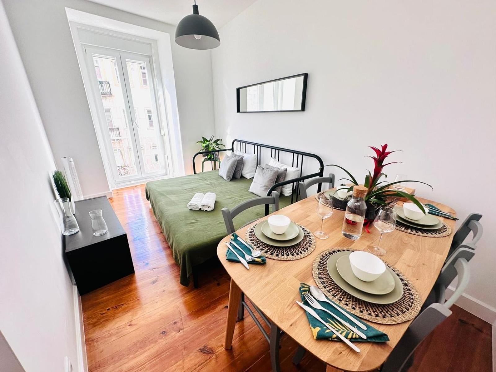87 Center Flat Ideal For Groups And Families Lissabon